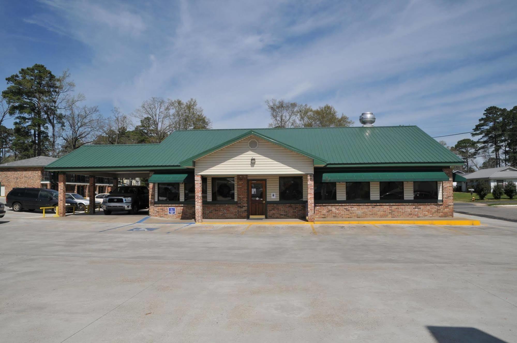 The Winnfield Lodge Exterior foto